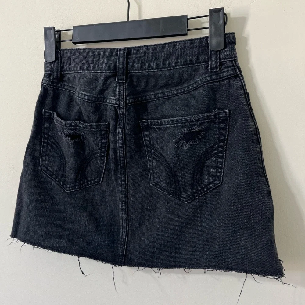 Hollister Black Faded Wash Distressed High-Rise Skirt Size 00 - Picture 7 of 9